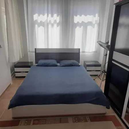 Apartment Sea